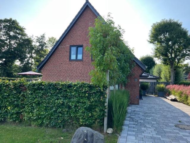 Ferienhaus "Zum Haifisch" Sankt Peter-Ording Exterior photo